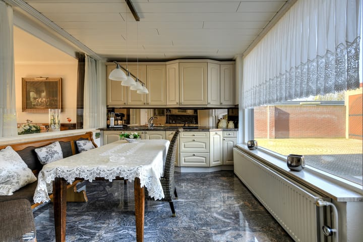 Foto 15 van Kwakkelhutstraat 98