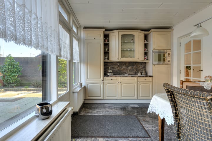 Foto 16 van Kwakkelhutstraat 98