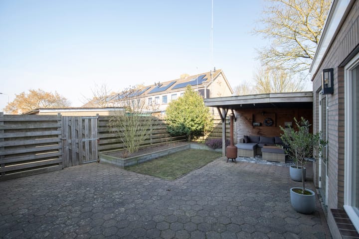 Foto 27 van Van Ommenstraat 19