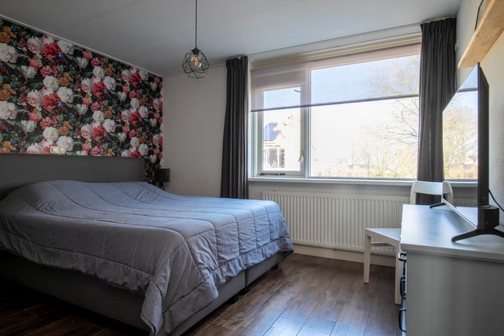 Foto 34 van Van Ommenstraat 19