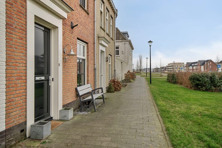 Foto 7 van Kuifeend 17