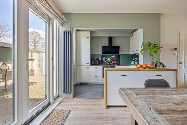 Foto 11 van van Wassenaarstraat 32