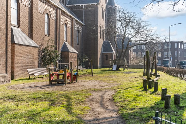 Foto 39 van Kamperfoeliestraat 269