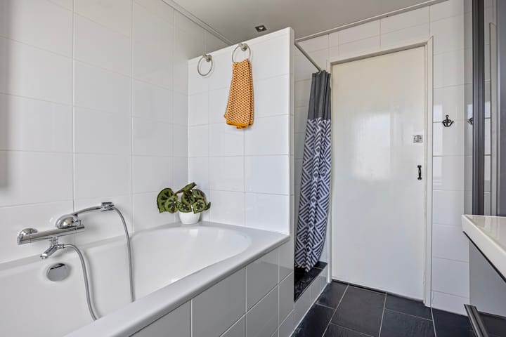 Foto 22 van van Wassenaarstraat 32