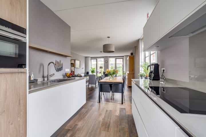 Foto 16 van Rozensingel 27