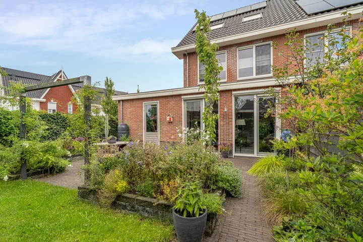 Foto 39 van Rozensingel 27