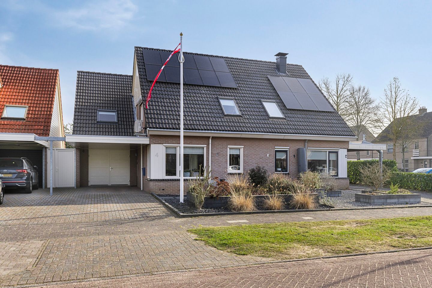 Foto 1 van Klaproos 4