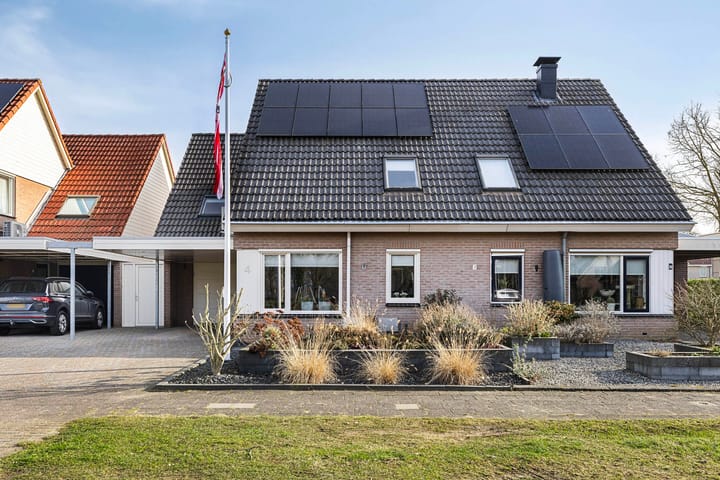 Foto 2 van Klaproos 4