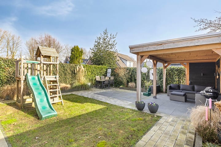 Foto 30 van Klaproos 4