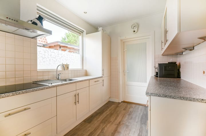 Foto 24 van Molenstraat 127