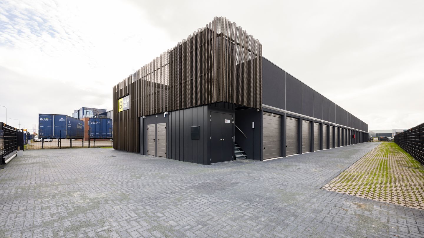 Foto 5 van GaragePark Sneek
