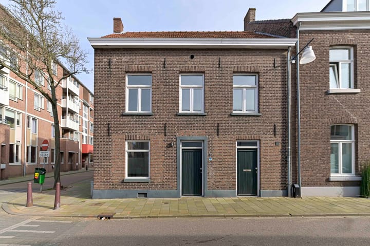 Bekijk foto van Schoolstraat 1