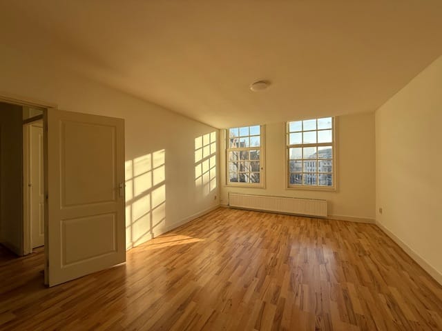 Photo 2 of Torenstraat 12