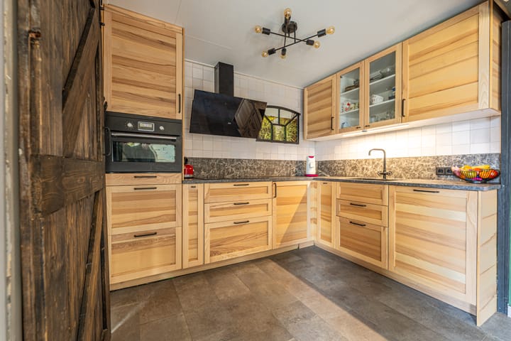 Foto 13 van Tsjerkestrjitte 8