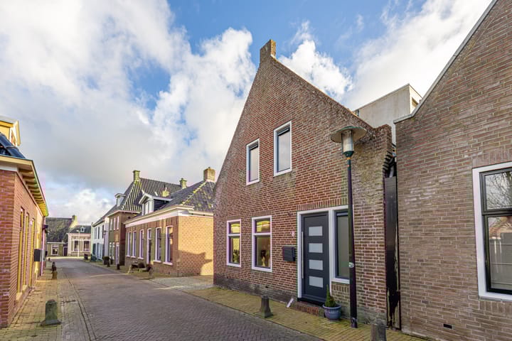 Foto 41 van Tsjerkestrjitte 8