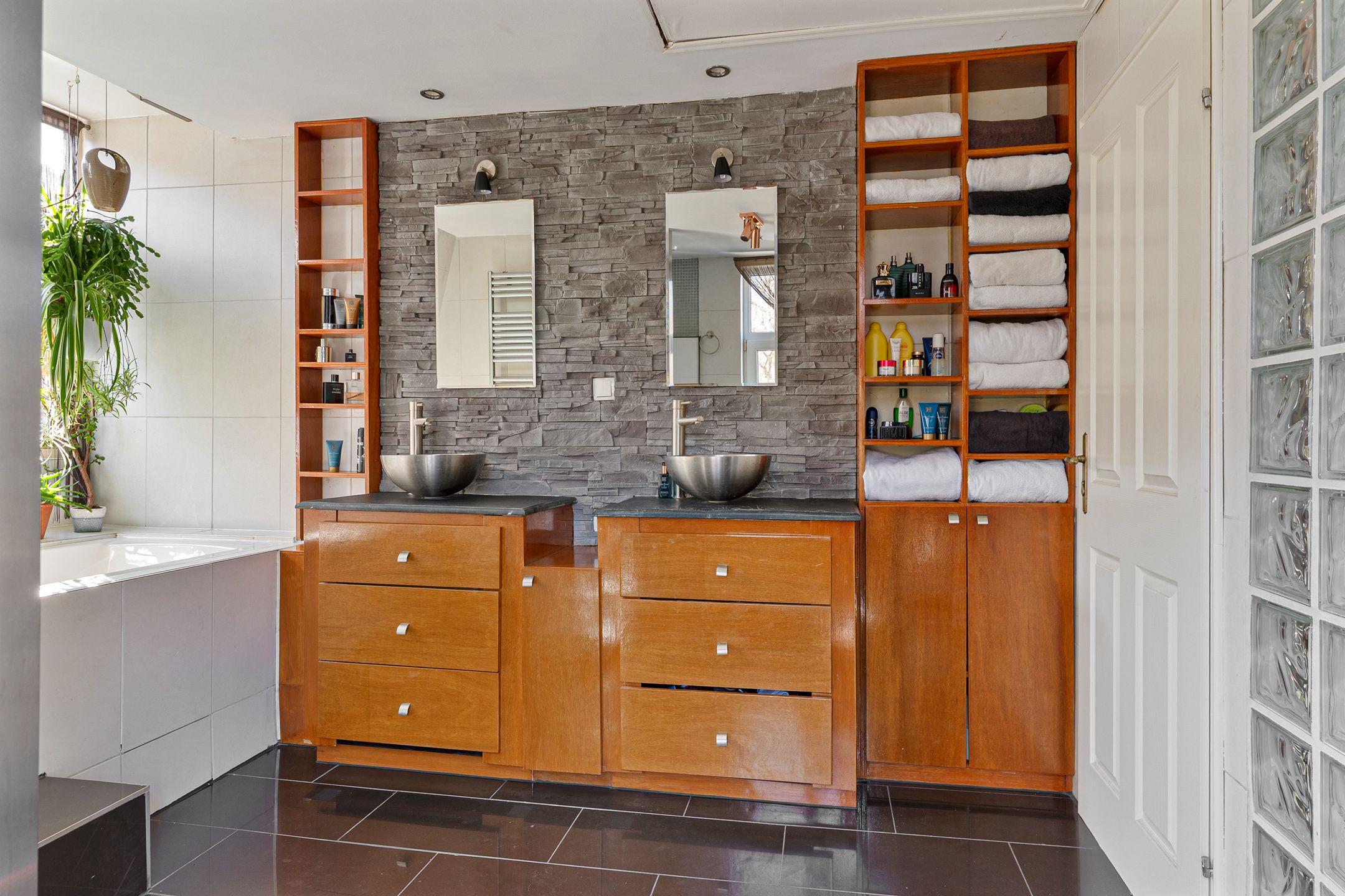 Photo 30 of Zuiddijk 413