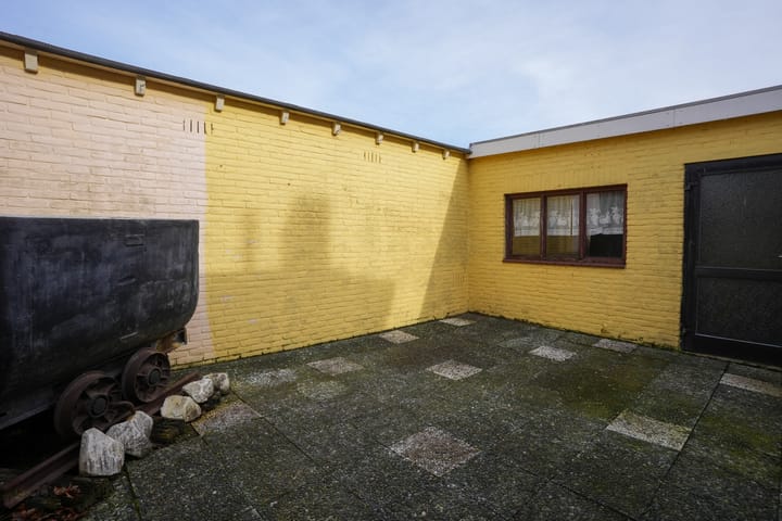 Foto 16 van Renierstraat 12