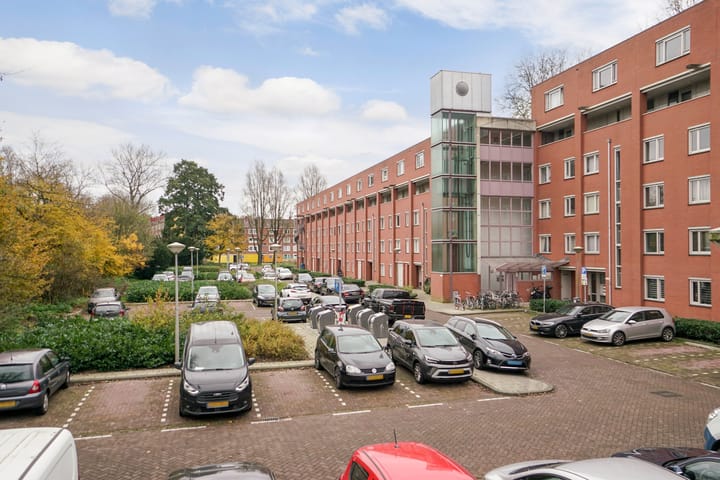 Foto 36 van Suze Groenewegplantsoen 60