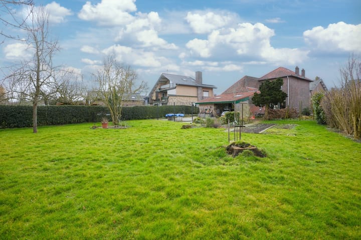 Photo 33 of Termaar 11