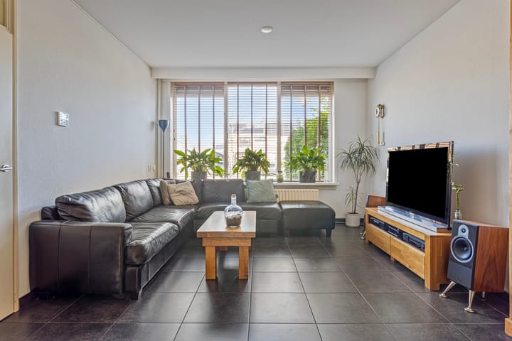 Foto 6 van Adriatischezeestraat 34