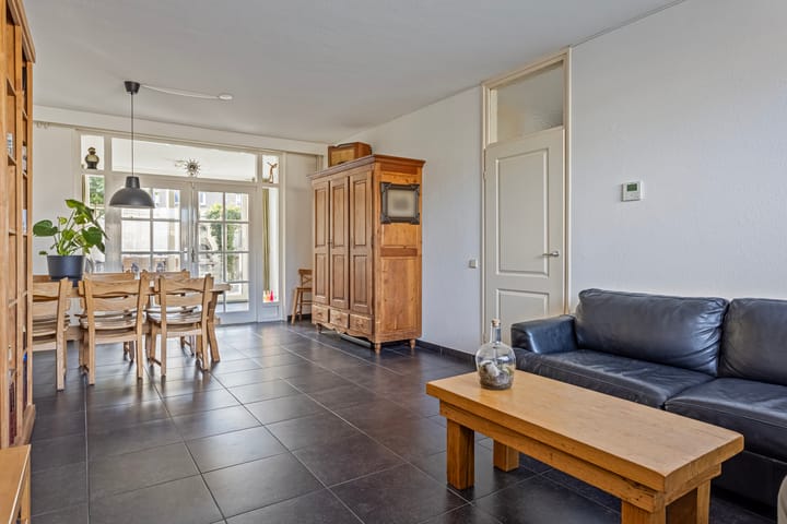 Foto 7 van Adriatischezeestraat 34