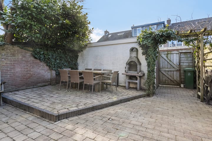 Foto 28 van Adriatischezeestraat 34