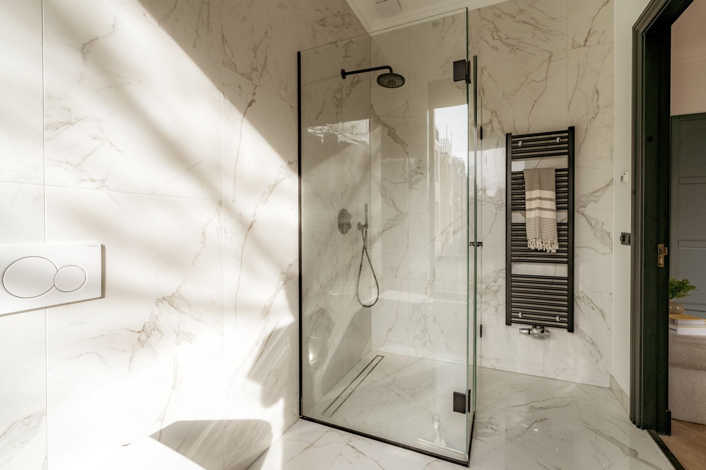 Foto 29 van Van Baerlestraat 126-1