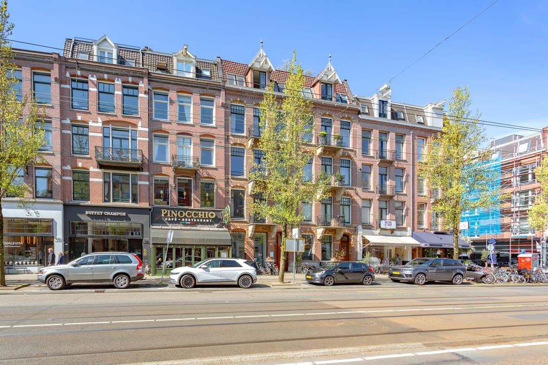 Foto 32 van Van Baerlestraat 126-1