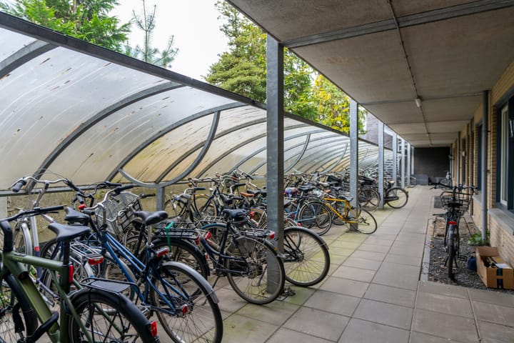 Foto 24 van Berlagestraat 134