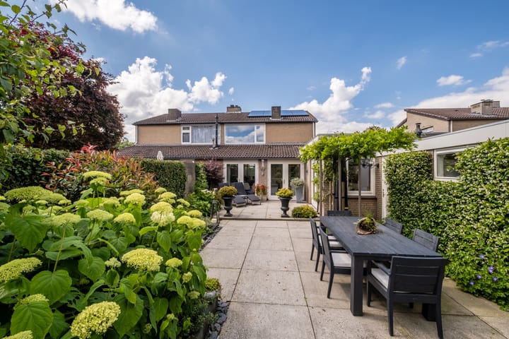 Foto 1 van Burgemeester Gescherstraat 11