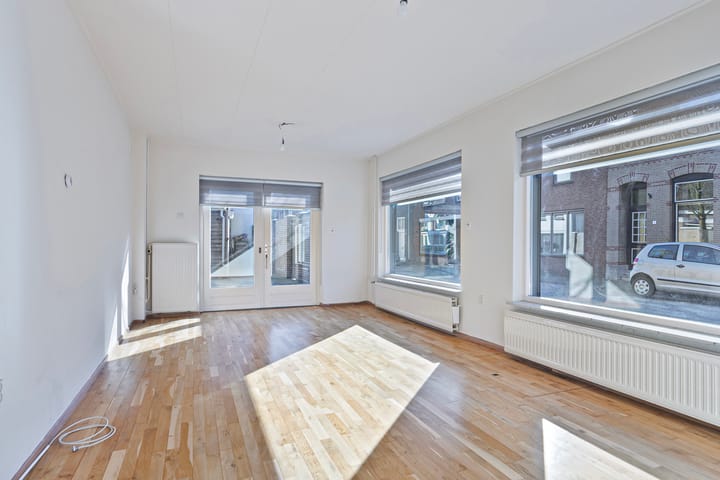 Foto 8 van Wilhelminastraat 1