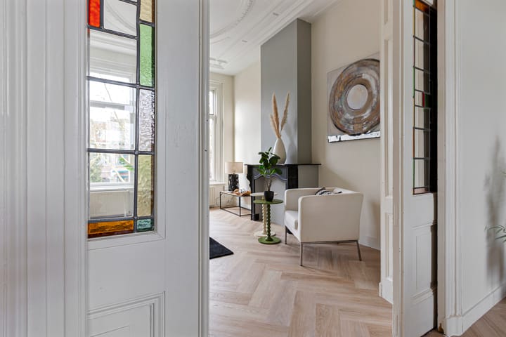 Foto 12 van Apeldoornseweg 82-1