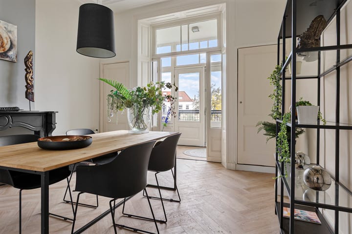 Foto 15 van Apeldoornseweg 82-1