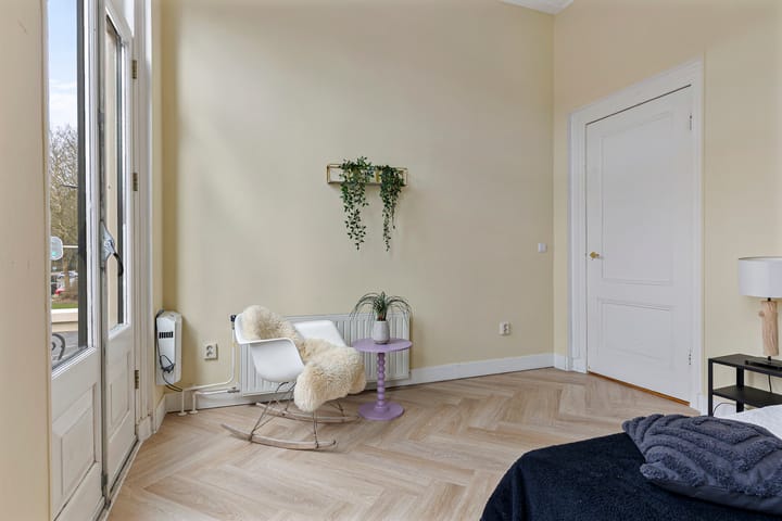 Foto 23 van Apeldoornseweg 82-1