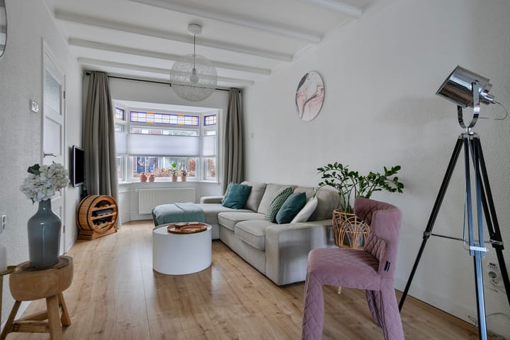 Photo 11 of Esserstraat 53