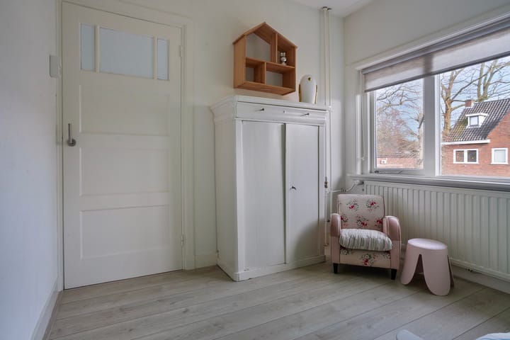 Photo 31 of Esserstraat 53