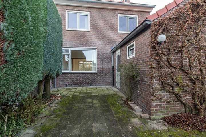 Foto 21 van Koningin Emmastraat 23