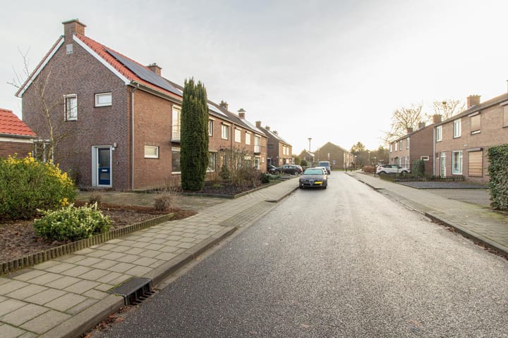 Foto 26 van Koningin Emmastraat 23