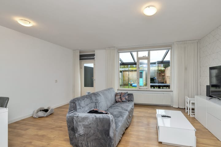 Foto 13 van Roerstraat 39