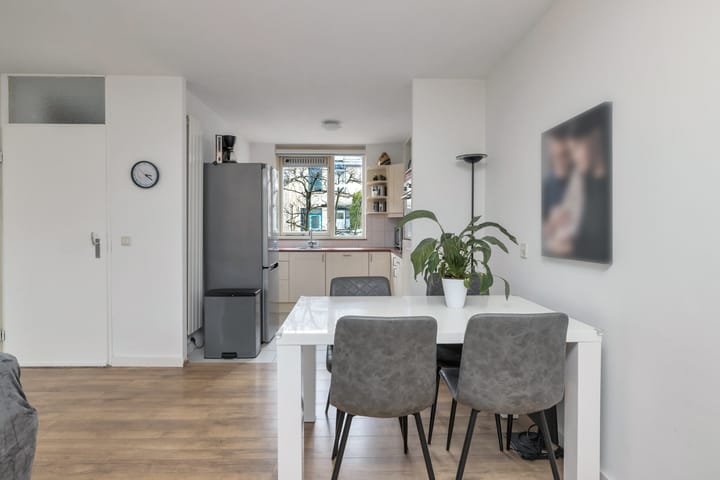 Foto 15 van Roerstraat 39