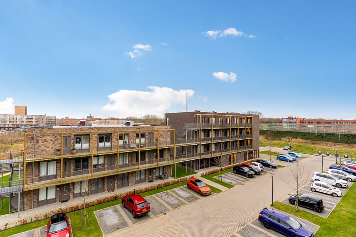 Foto 25 van Sumatraweg 328