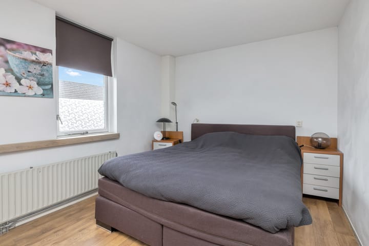 Foto 22 van Roerstraat 39