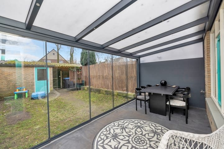 Foto 29 van Roerstraat 39