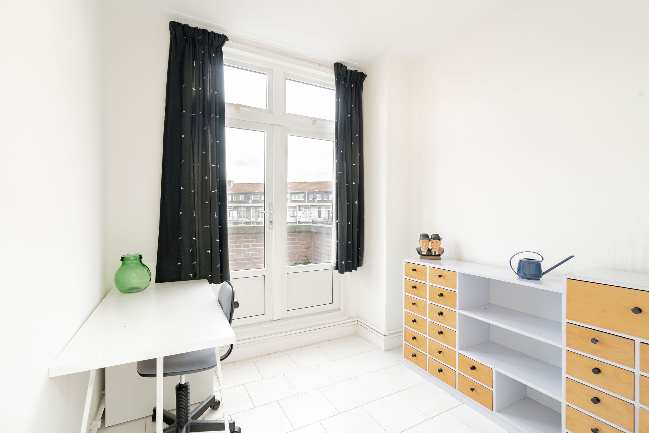 Photo 21 of Surinameplein 14-2