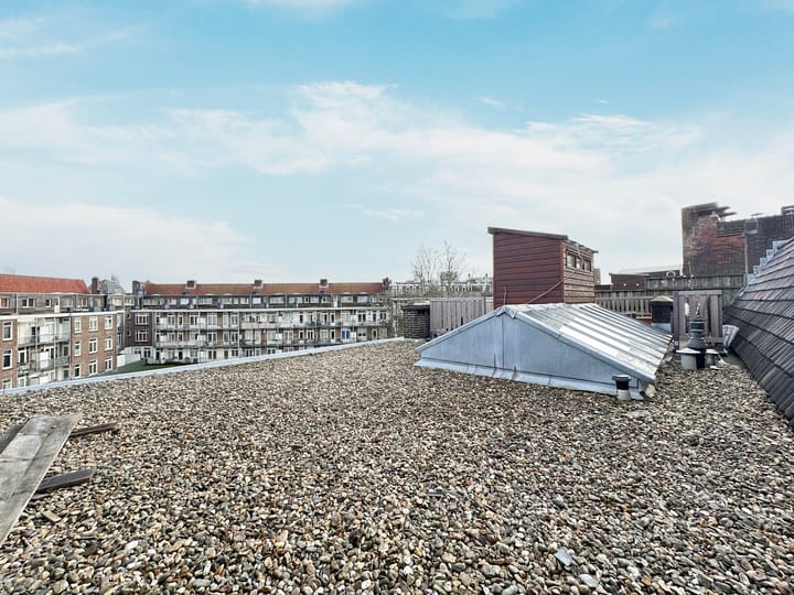 Foto 25 van Surinameplein 14-2