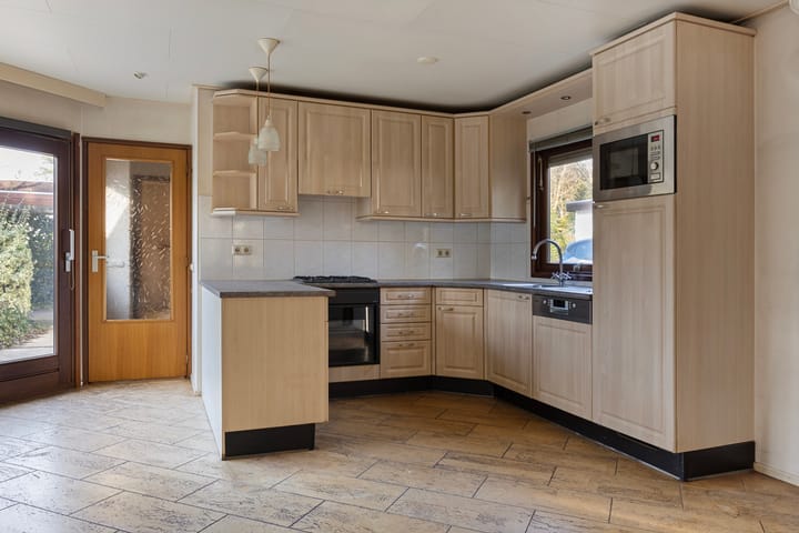 Foto 12 van Werstkant 17-R34