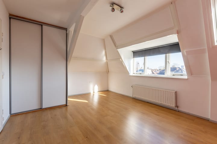 Foto 37 van Hendrik van Viandenstraat 38-B