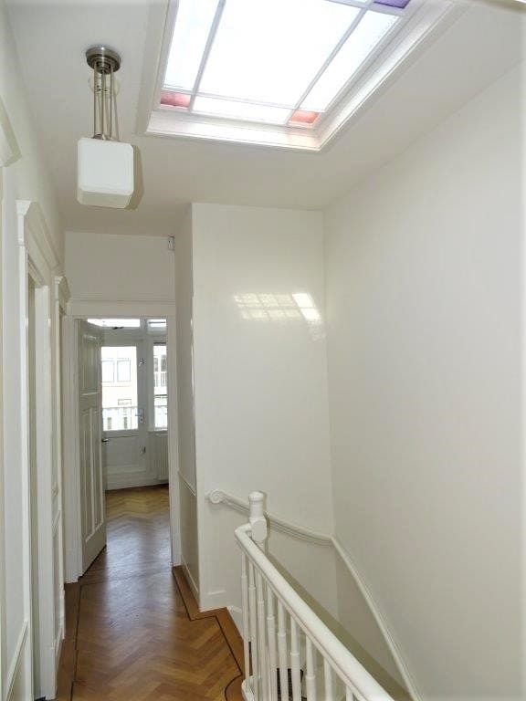 Foto 21 van Van Beverningkstraat 143