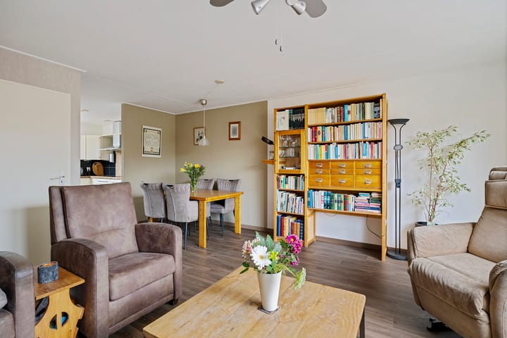 Foto 11 van Pluimstraat 39