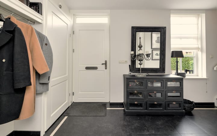 Foto 9 van Hermelijnvlinder 6